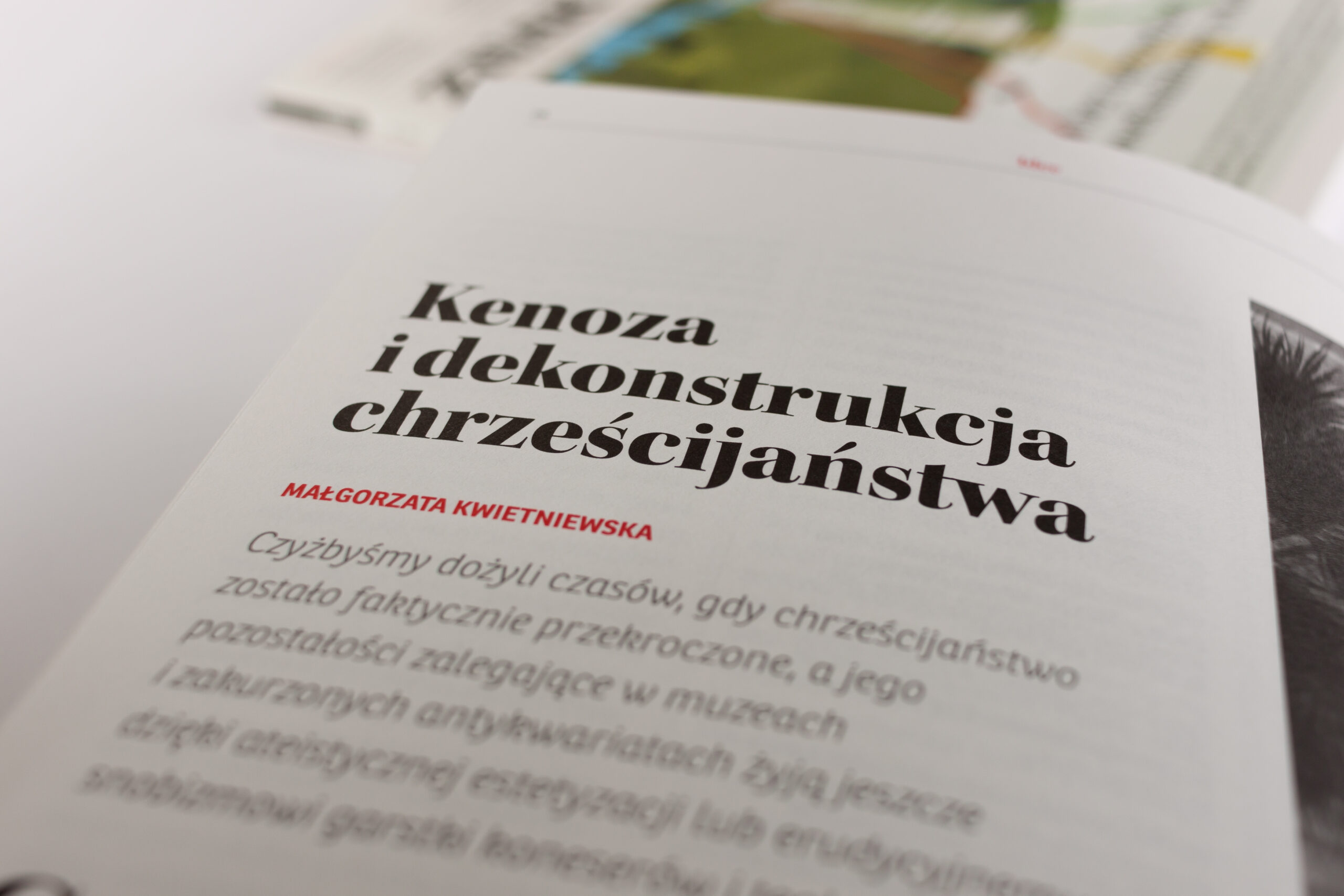 Kenoza i&nbsp;dekonstrukcja chrześcijaństwa — ilustracja