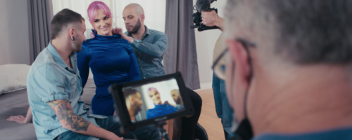 Kadr z filmu dokumentalnego wyprodukowanego przez Netflixa Seks, sieć i kasa: Historia Pornhuba. Na zdjęciu Siri Dahl, gwiazda filmów dla dorosłych fot. Netflix