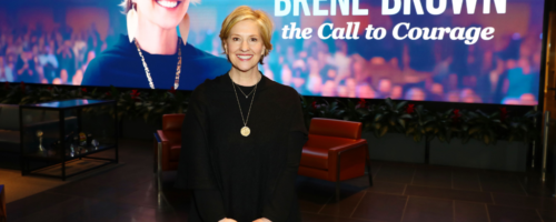 Amerykańska psycholożka Brené Brown na premierze filmu dokumentalnego Brené Brown. Odwagi!, Los Angeles, 16 kwietnia 2019 r. Brown jest słynną popularyzatorką psychologii, jej konto na Instagramie śledzi ponad 5 mln osób fot. Joe Scarnici/Getty